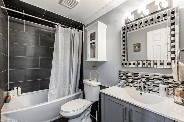 Additional image 24 of 610 Barton St Unit 16