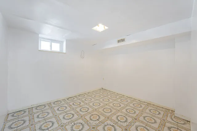 Additional image 38 of 483 Valermo Dr