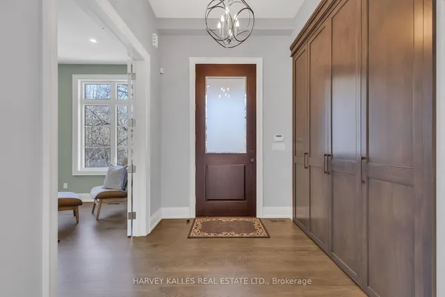 Additional image 21 of 29 Leland Ave