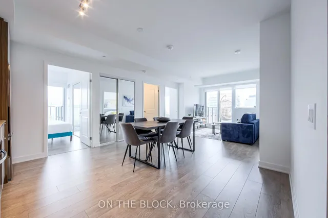 Additional image 8 of 543 Richmond St Unit 1006