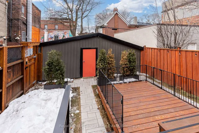 Additional image 42 of 204 Montrose Ave