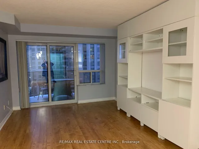 Additional image 7 of 25 Kingsbridge Garden Circ Unit 821