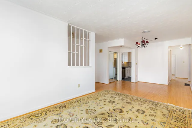 Additional image 4 of 35 Combermere Dr