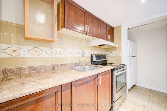 Additional image 34 of 27 Fano Dr