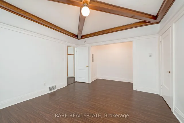 Additional image 7 of 216 Oakwood Ave