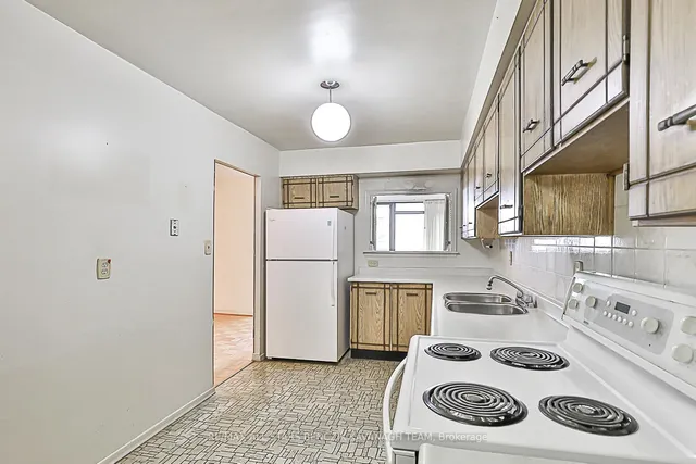 Additional image 8 of 3300 Don Mills Rd Unit 909