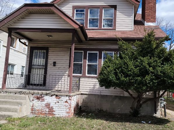 12762 Meyers Rd, Detroit, MI 48227