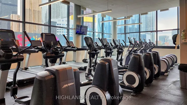 Additional image 32 of 100 Harbour St Unit 3909