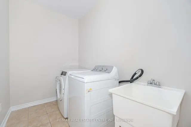 Additional image 19 of 12 Education Rd