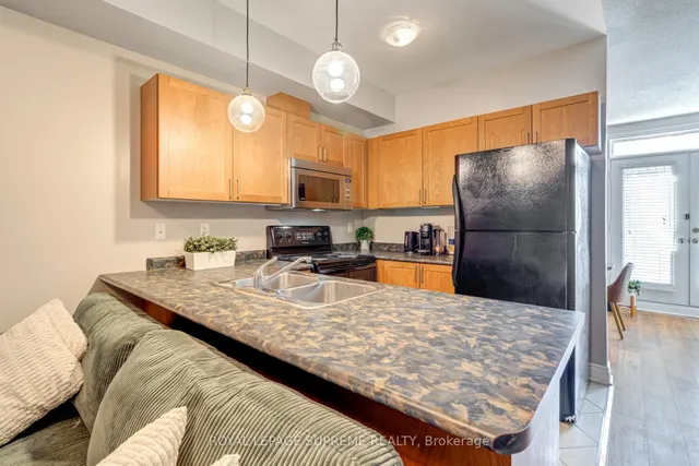 Additional image 14 of 184 Wiltshire Ave