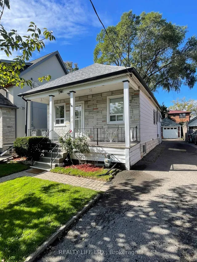 Additional image 3 of 44 Twentieth St