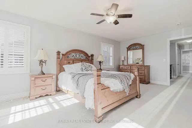 Additional image 21 of 78 Hollowgrove Blvd