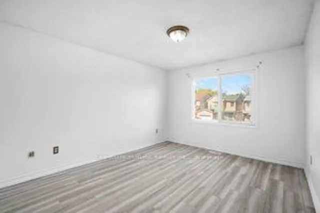 Additional image 9 of 37 Frontier Ptwy