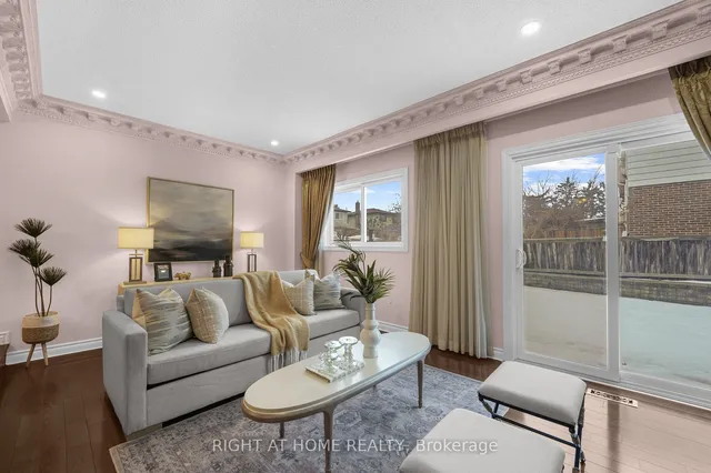 Additional image 24 of 204 Invergordon Ave