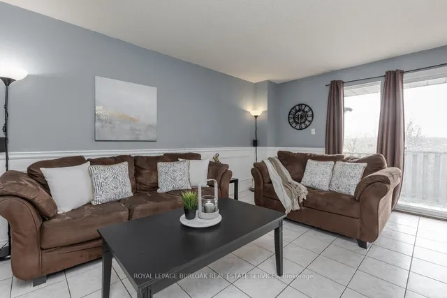 Additional image 23 of 25 Redbury St Unit 21