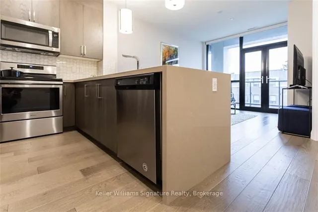 Additional image 16 of 101 Locke St Unit 207