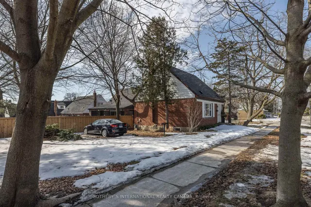 Additional image 43 of 33 Southmead Rd