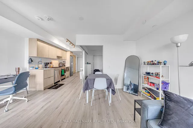 Additional image 13 of 395 Bloor St Unit 2607