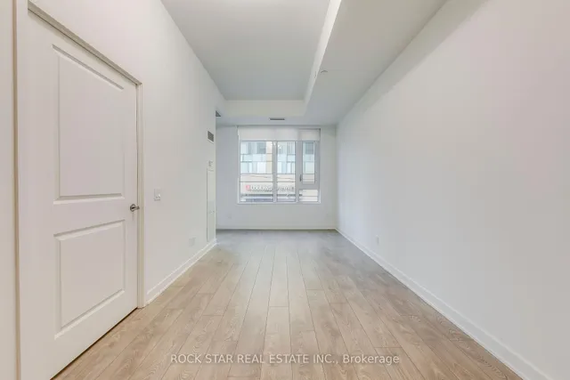 Additional image 14 of 543 Richmond St Unit 228