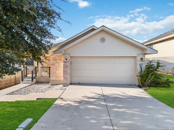 8227 PIONEER OAK, Converse, TX 78109