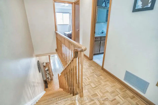 Additional image 20 of 637 Caledonia Rd