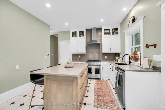 Additional image 14 of 444 Maple Ave