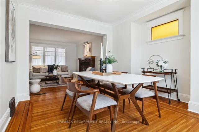 Additional image 8 of 100 Balmoral Ave