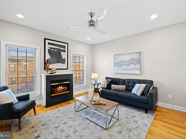 2534 Christian St, Philadelphia, PA 19146
