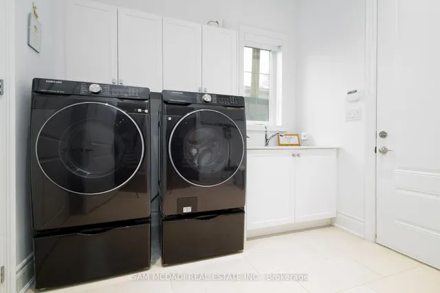 Additional image 19 of 317 La Rose Ave