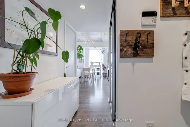 Additional image 6 of 3091 Dufferin St Unit 1205