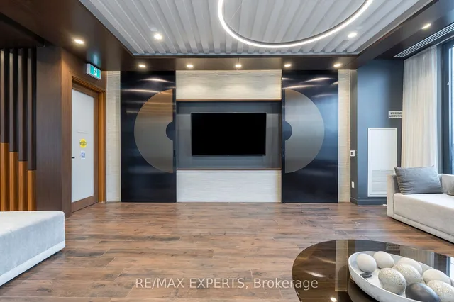 Additional image 21 of 70 Annie Craig Dr Unit 1609