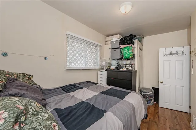 Additional image 33 of 155 Weber St