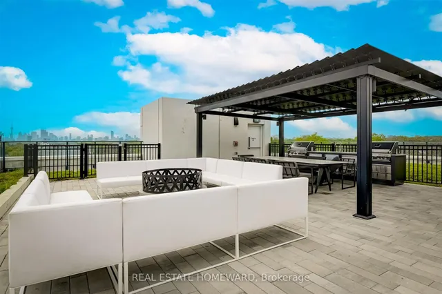 Additional image 25 of 1630 Queen St Unit 418