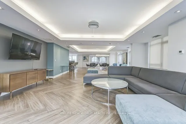 Additional image 40 of 140 Simcoe St Unit 1520