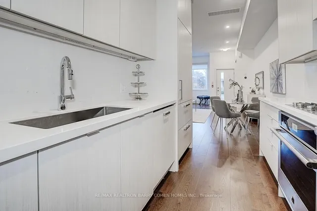 Additional image 14 of 165 Pears Ave Unit TH2