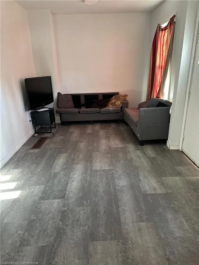 Additional image 12 of 61 Primrose Ave