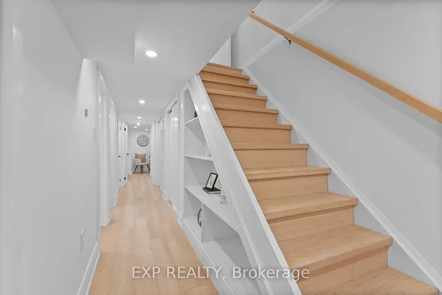 Additional image 28 of 2555 Dundas St