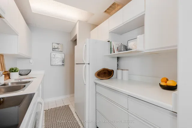 Additional image 17 of 12 Walter St