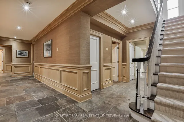 Additional image 37 of 170 Roxborough Dr