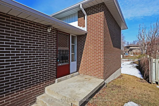 Additional image 2 of 36 Manorglen Cres