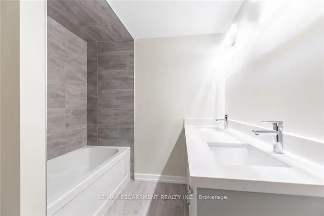 Additional image 32 of 9 WEST 22ND St