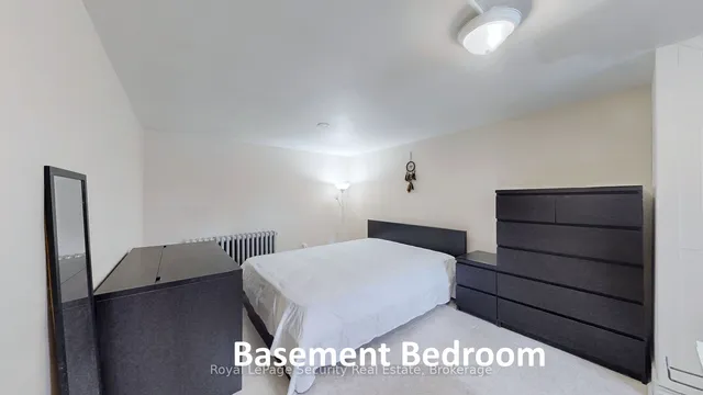 Additional image 27 of 28 Bowie Ave