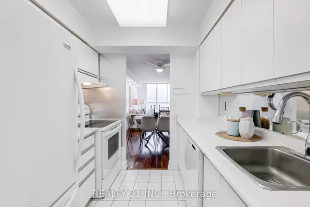 Additional image 20 of 21 Overlea Blvd Unit 511