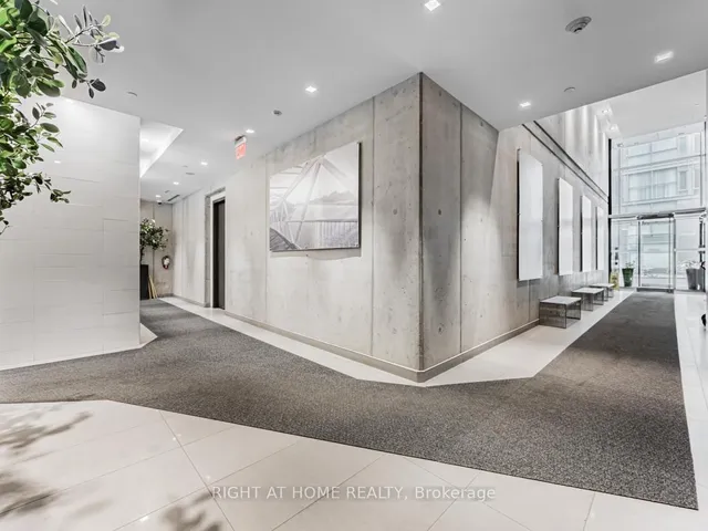 Additional image 29 of 11 Charlotte St Unit 404