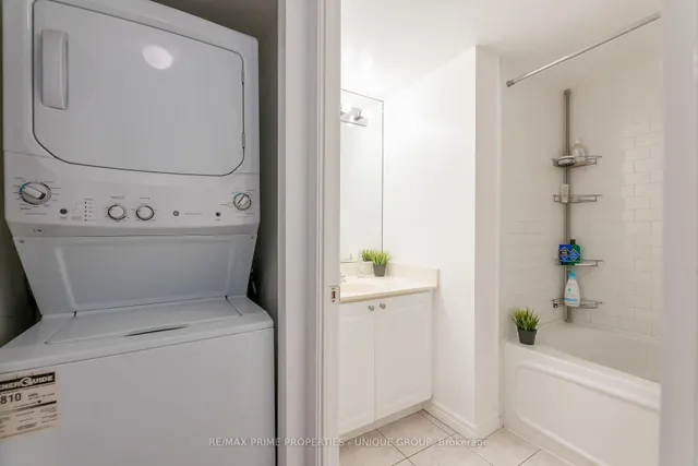 Additional image 19 of 188 Redpath Ave Unit 211