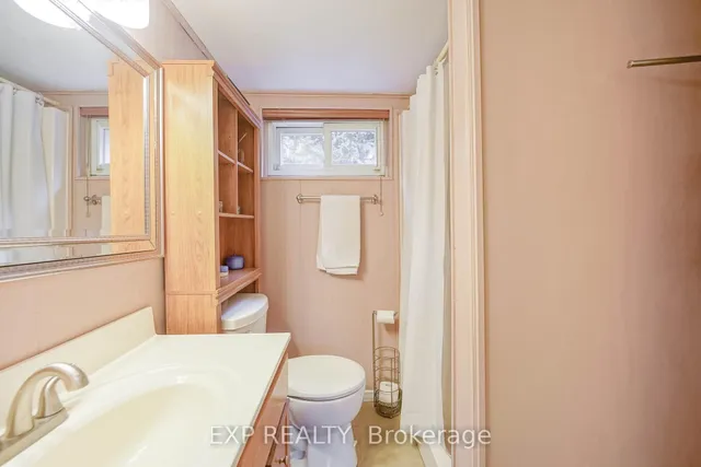 Additional image 35 of 47 Combe Ave