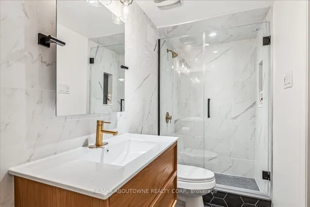 Additional image 28 of 67 River Oaks Blvd