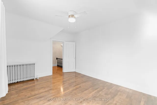 Additional image 21 of 3015 Dundas St