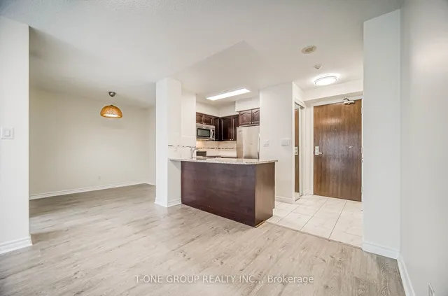 Additional image 5 of 35 Hollywood Ave Unit 1817