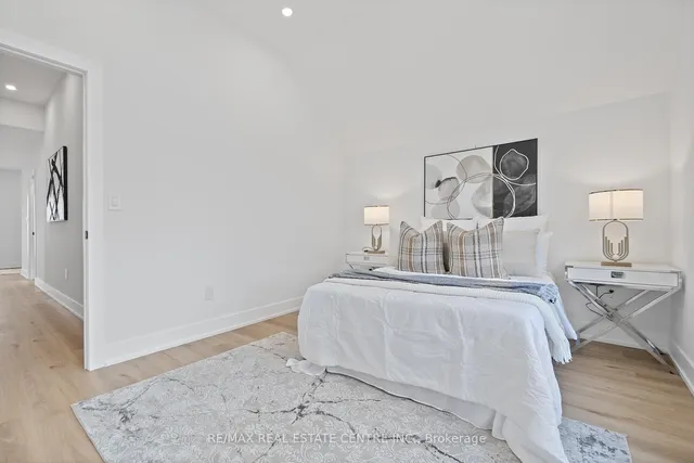 Additional image 31 of 589 St Clarens Ave